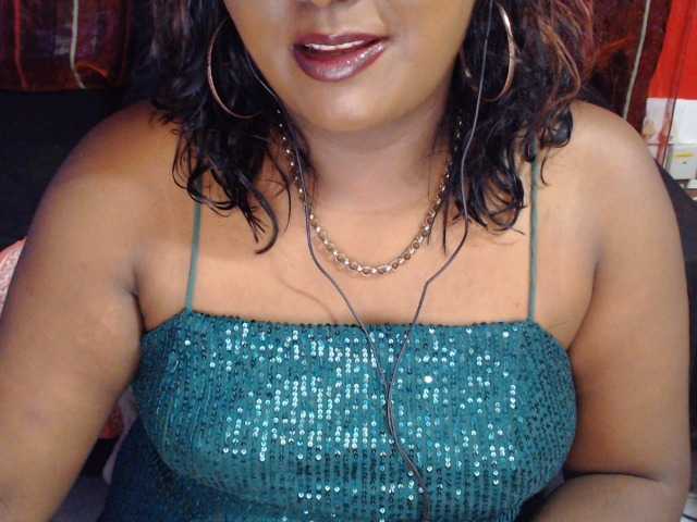 SINFULINDIAN live cam preview