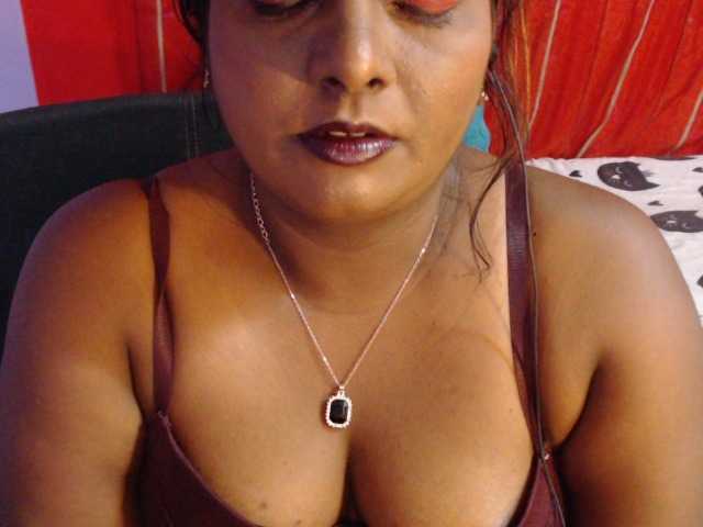 SINFULINDIAN live cam on BongaCams
