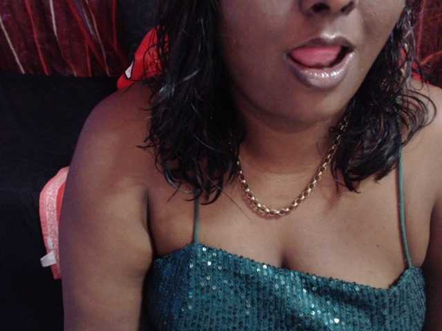 SINFULINDIAN live cam on BongaCams