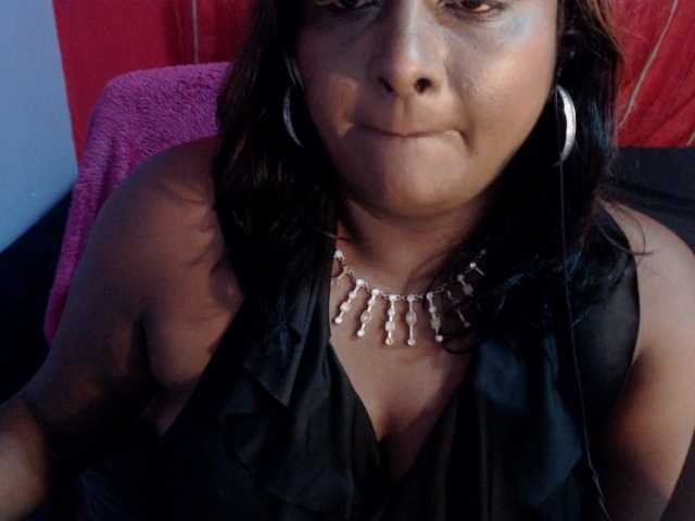 SINFULINDIAN live cam on BongaCams