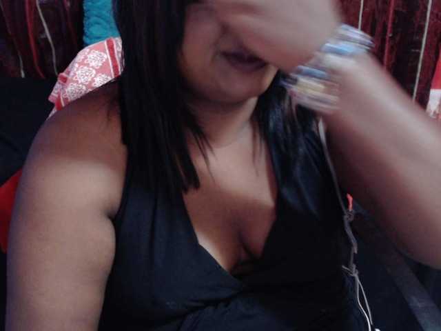 SINFULINDIAN live cam on BongaCams