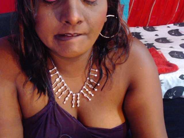 SINFULINDIAN live cam on BongaCams