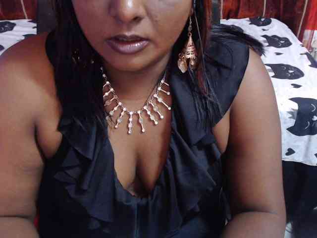 SINFULINDIAN webcam