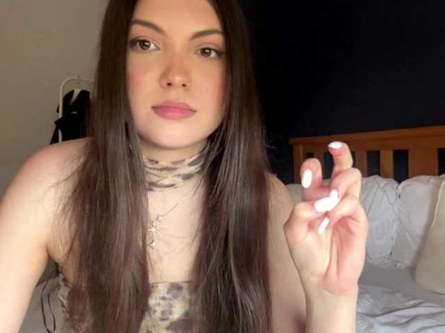 YourPrettyGirl live cam on BongaCams