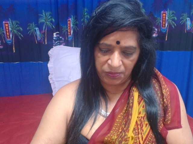 INDIANFUSION786 live cam on BongaCams