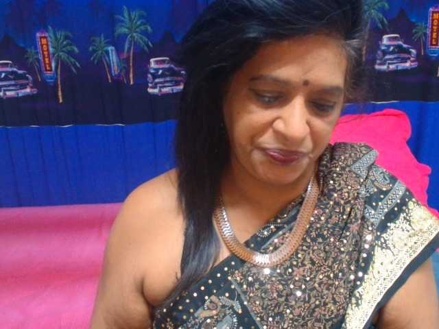 INDIANFUSION786 live cam on BongaCams