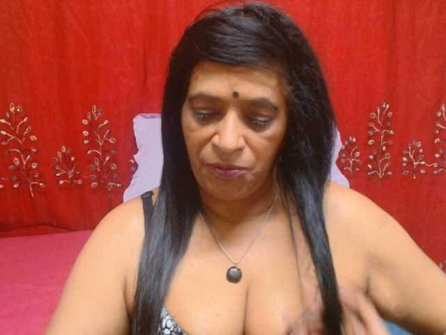 INDIANFUSION786 live cam on BongaCams