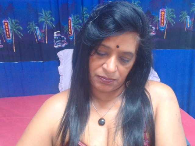INDIANFUSION786 live cam on BongaCams