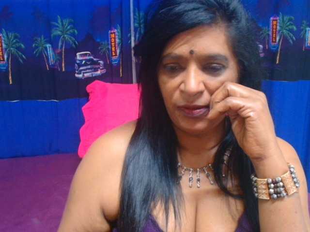 INDIANFUSION786 live cam on BongaCams