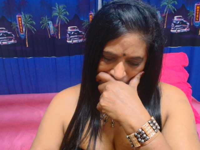 INDIANFUSION786 live cam on BongaCams