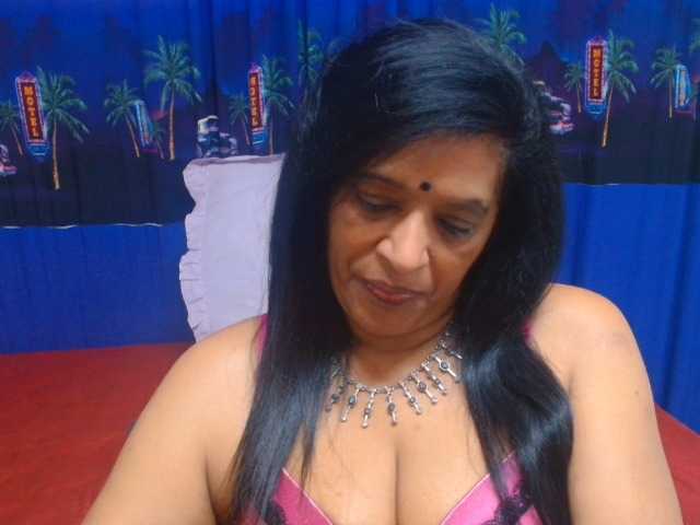 INDIANFUSION786 live cam on BongaCams