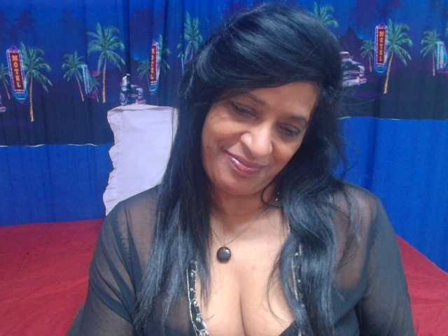 INDIANFUSION786 live cam on BongaCams