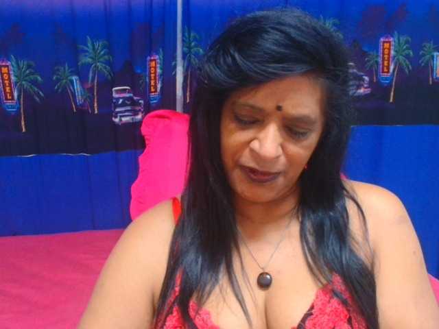 INDIANFUSION786 live cam on BongaCams