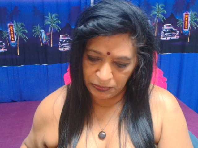 INDIANFUSION786 live cam on BongaCams