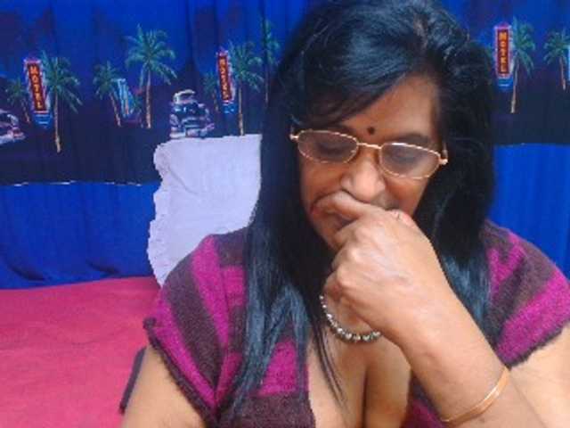 INDIANFUSION786 live cam on BongaCams
