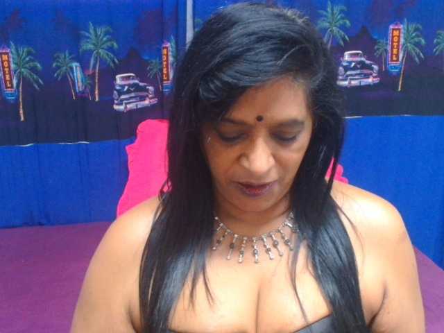 INDIANFUSION786 live cam on BongaCams
