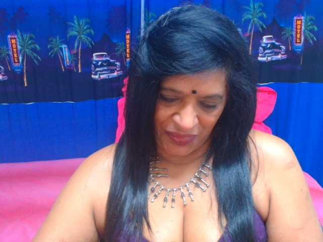 INDIANFUSION786 live cam on BongaCams