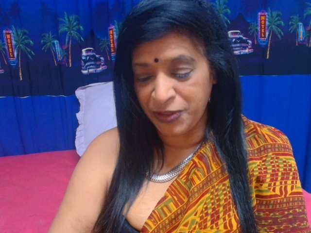 INDIANFUSION786 live cam on BongaCams