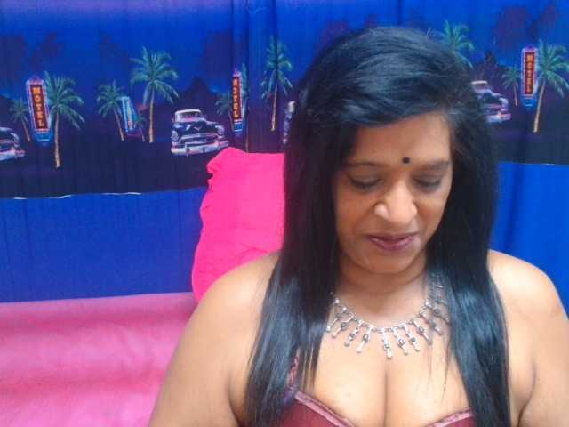 INDIANFUSION786 — live female cam