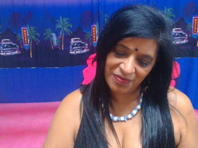 INDIANFUSION786 live cam on BongaCams