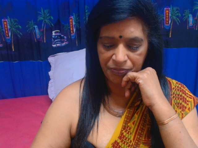 INDIANFUSION786 live cam on BongaCams