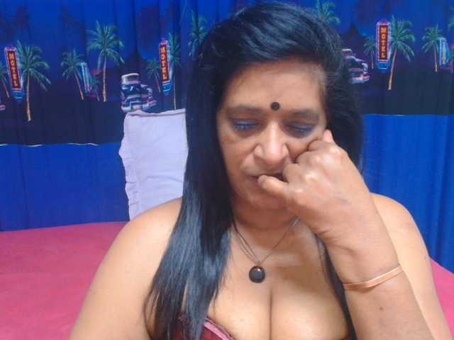 INDIANFUSION786 live cam on BongaCams