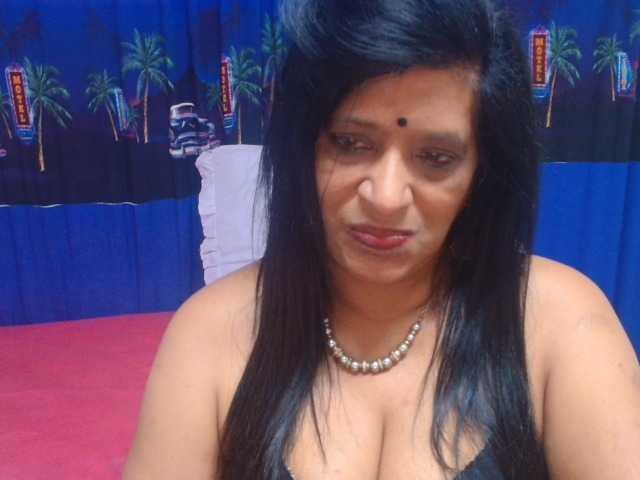 INDIANFUSION786 live cam on BongaCams