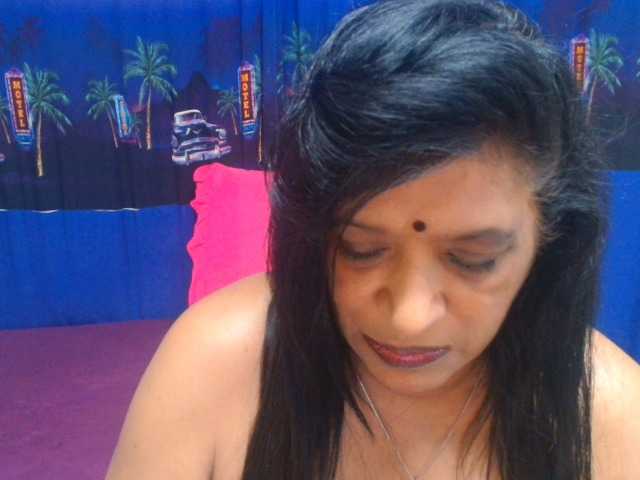INDIANFUSION786 live cam on BongaCams