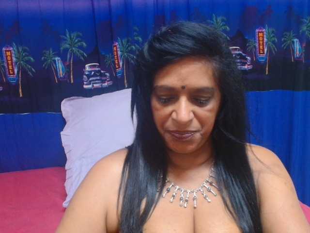 INDIANFUSION786 live cam on BongaCams