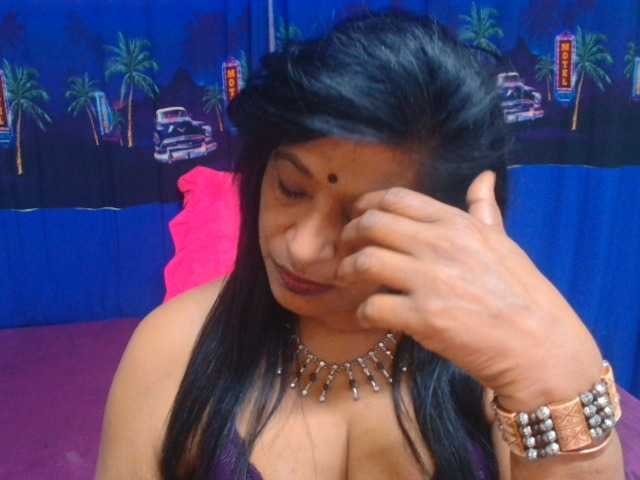 INDIANFUSION786 live cam on BongaCams