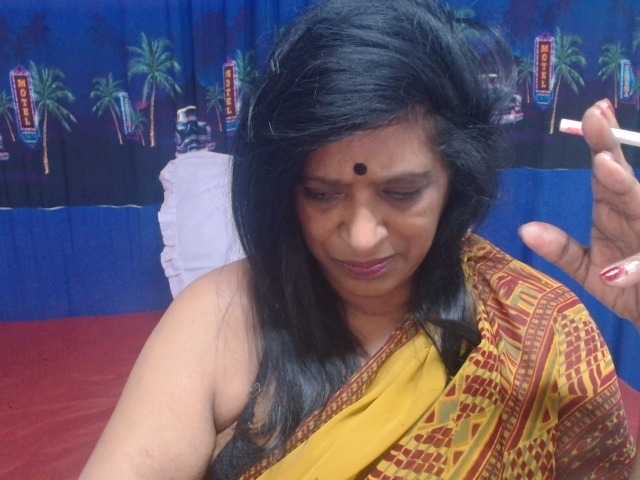 INDIANFUSION786 live cam on BongaCams