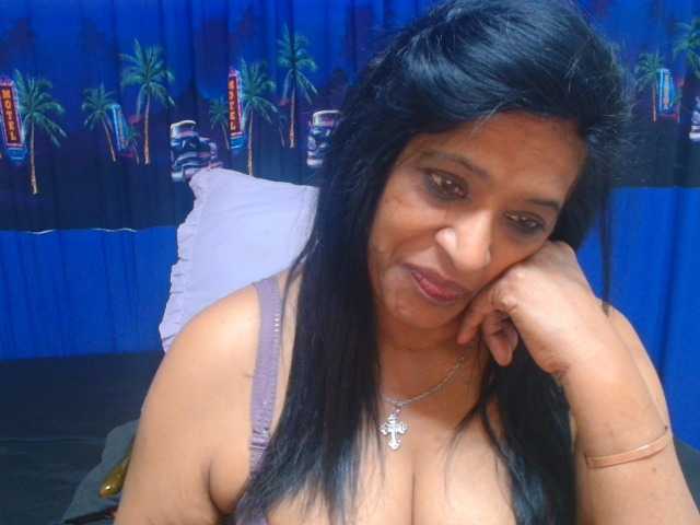 INDIANFUSION786 live cam on BongaCams