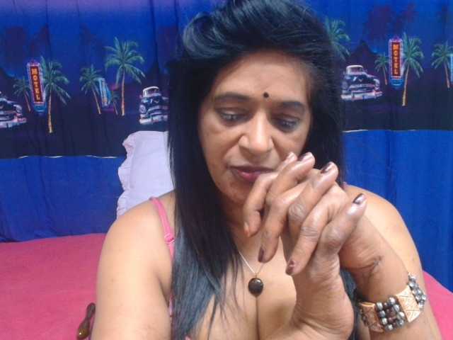 INDIANFUSION786 live cam on BongaCams