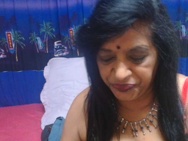INDIANFUSION786 live cam on BongaCams