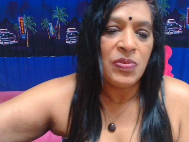INDIANFUSION786 live cam on BongaCams