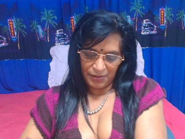 INDIANFUSION786 live cam on BongaCams