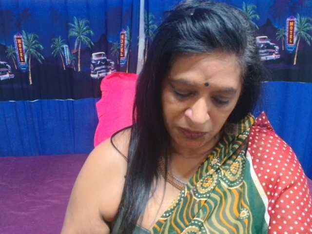 INDIANFUSION786 live cam on BongaCams