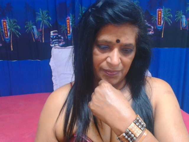 INDIANFUSION786 live cam on BongaCams