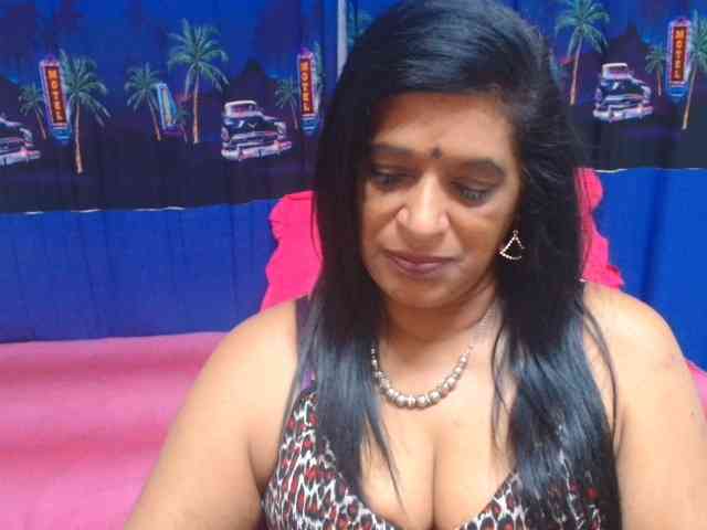 Modella: INDIANFUSION786