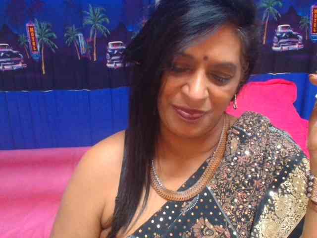 Indianfusion786's cam show statistics and live stream