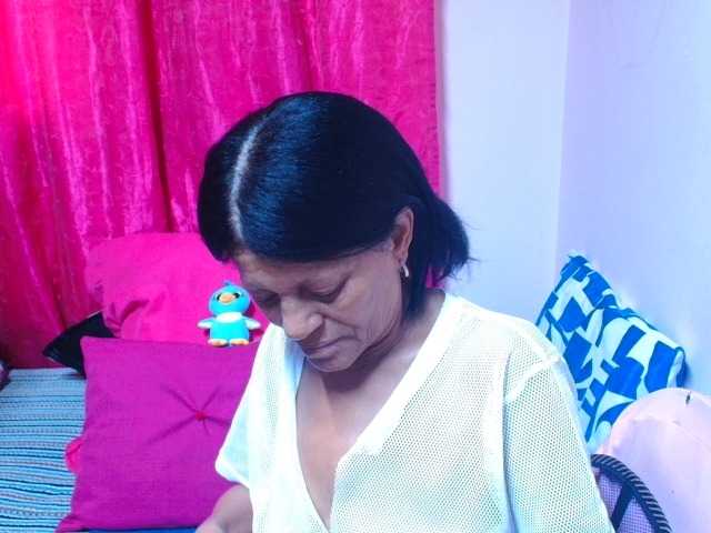 SLUTTYROXY