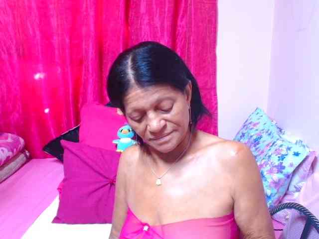 SLUTTYROXY