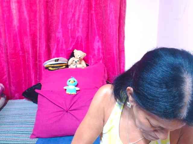 SLUTTYROXY SLUTTYROXY