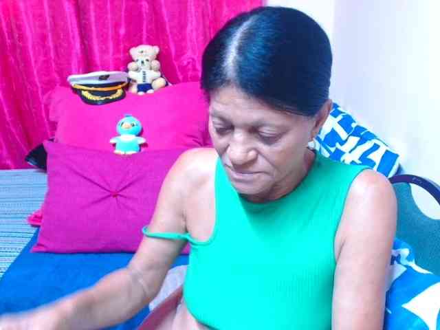 SLUTTYROXY