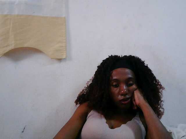 Sinah live cam preview