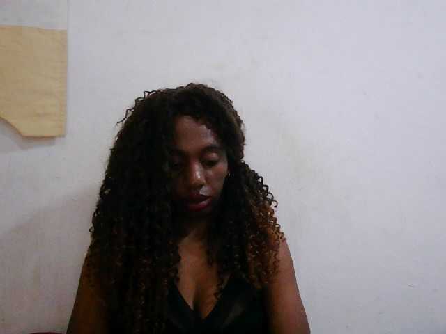 Sinah live cam preview