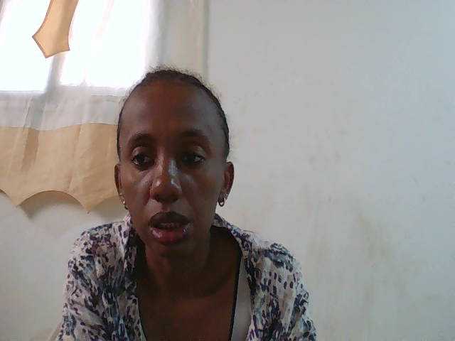 Sinah live cam on BongaCams