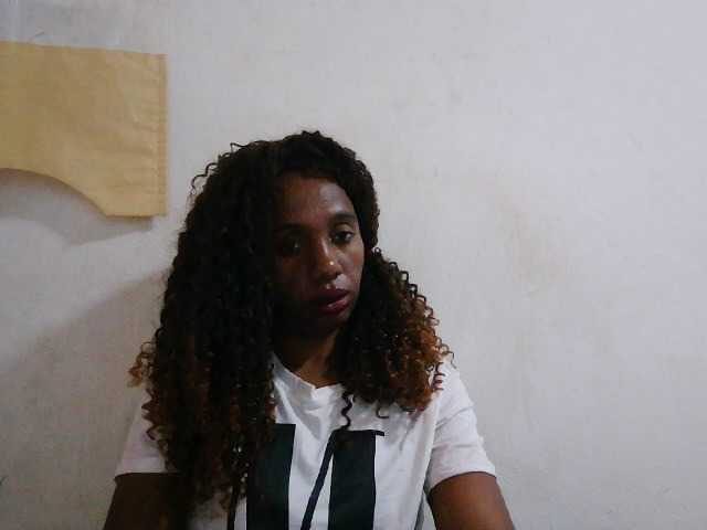Sinah live cam preview