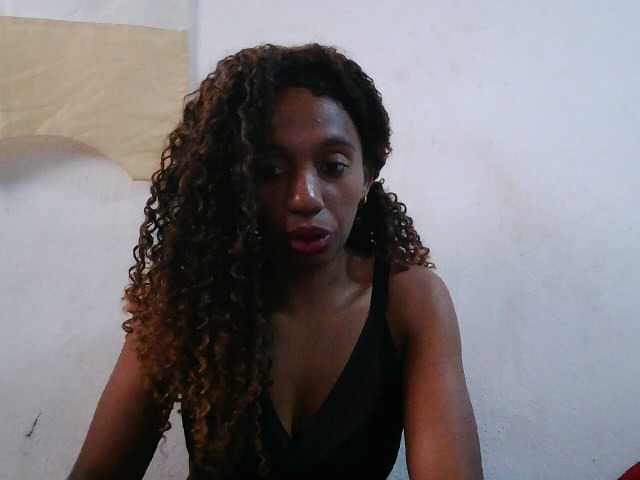 Sinah live cam preview