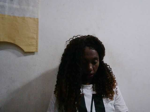 Sinah live cam preview